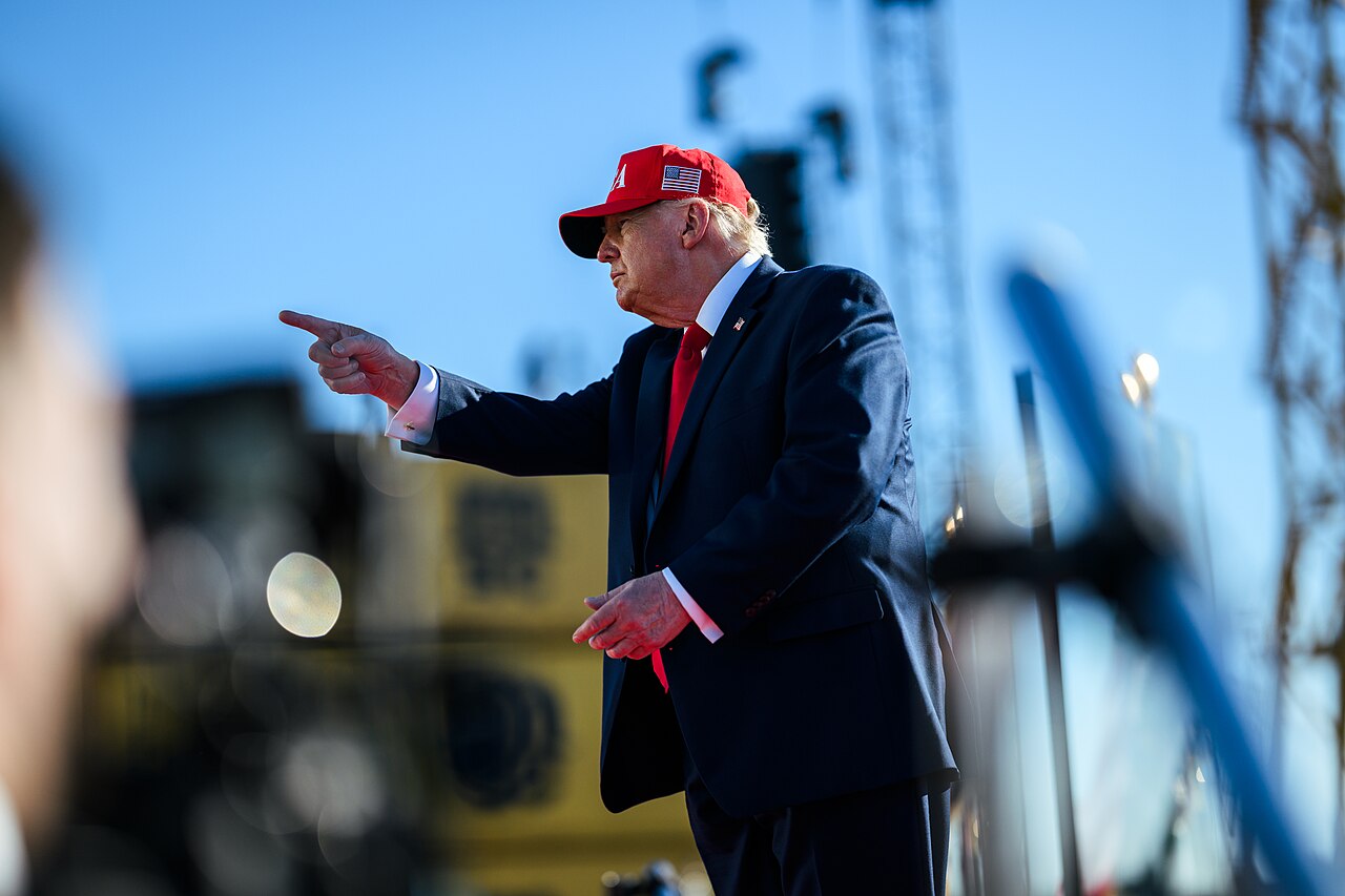 Trump wyznaczył nagrodę: milion dolarów za ujawnienie oszustwa wyborczego