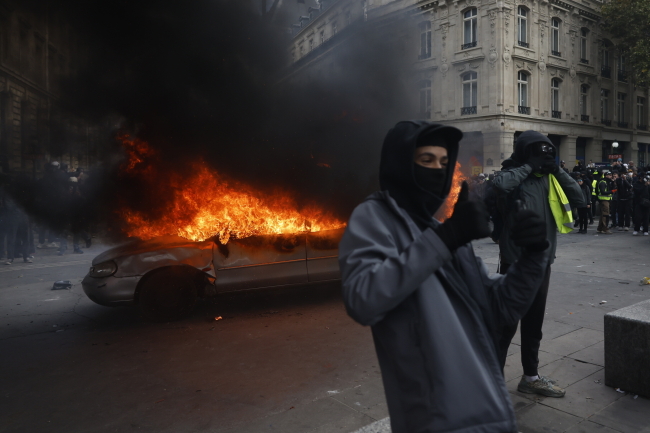 Francja. Jeszcze przed „protestami” zatrzymano 61 osób. Paryż zamyka stacje metra